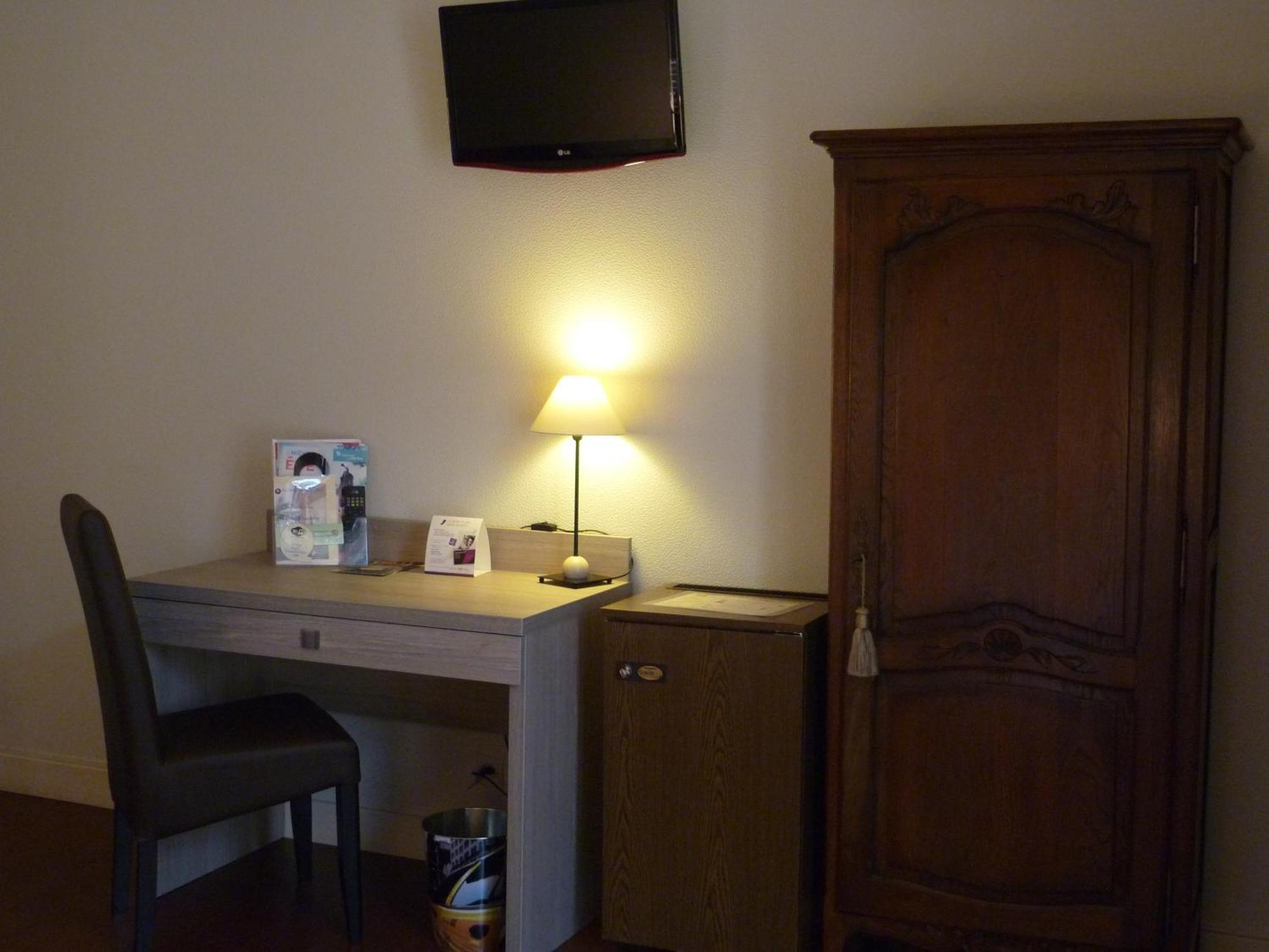 The Originals Boutique, Hôtel Clos Sainte Marie, Nevers  Buitenkant foto