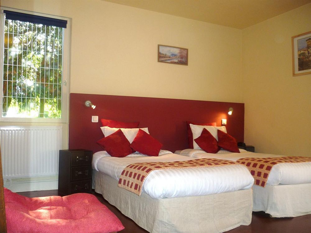 The Originals Boutique, Hôtel Clos Sainte Marie, Nevers  Buitenkant foto
